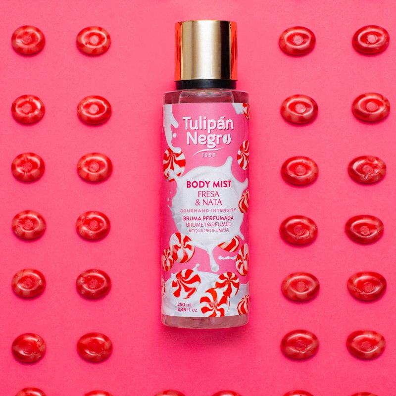 Spray de corp TulipanNegro Căpșuni și Cremă 250 ml