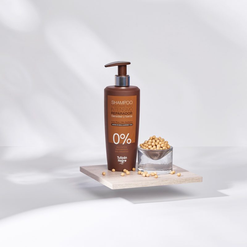 Șampon reparator intensiv Tulipán Negro Low Poo fără sulfați 500 ml